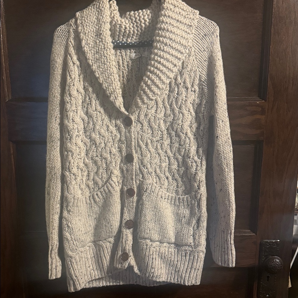 Isabella Sigclair, Women's Cream Cable Knit Cardigan, Size M, EUC